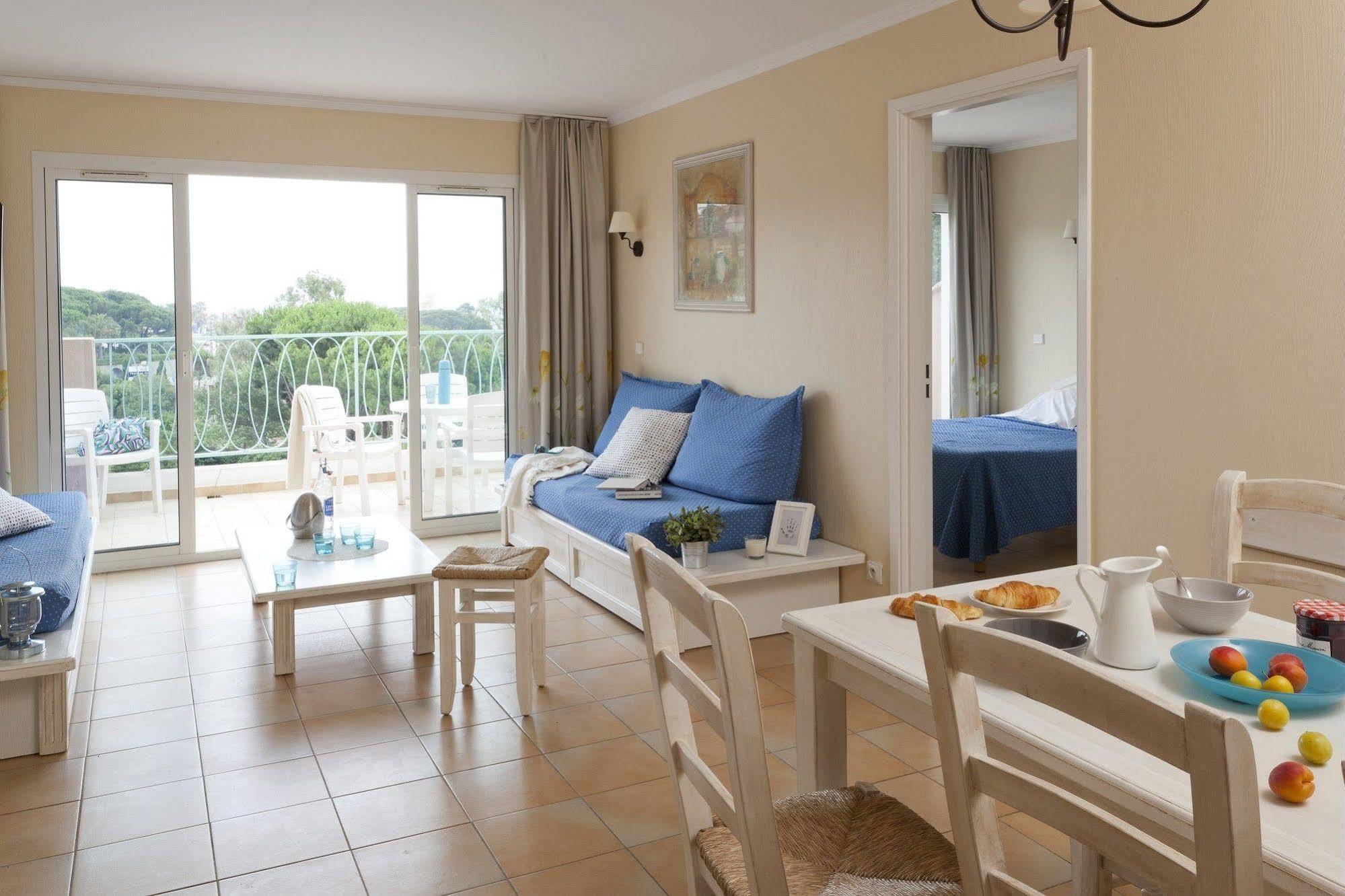 Pierre & Vacances Residence Les Rivages Des Issambres Ле Исамбр Екстериор снимка