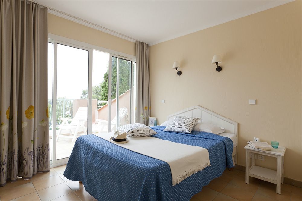 Pierre & Vacances Residence Les Rivages Des Issambres Ле Исамбр Екстериор снимка